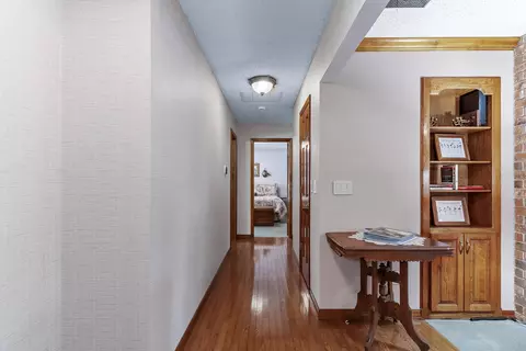 Entry Way - 4715 S Connor Ave, Springfield, MO 65804 photo 4 of 6