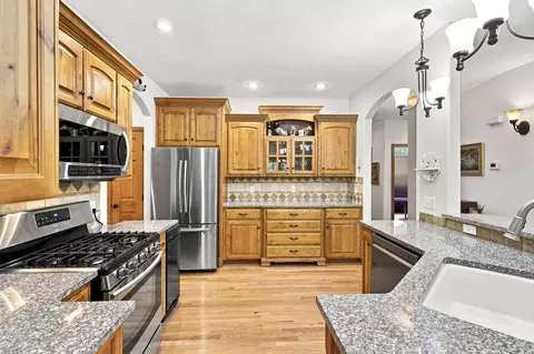 Kitchen - 661 N Greer Ave, Nixa, MO 65714 photo 2 of 3