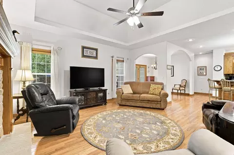 Living - 661 N Greer Ave, Nixa, MO 65714 photo 2 of 2