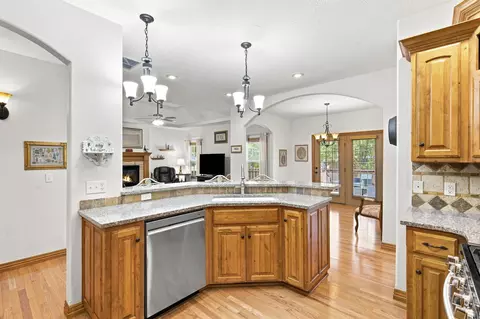 Kitchen - 661 N Greer Ave, Nixa, MO 65714 photo 3 of 3