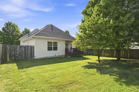 Exterior - 661 N Greer Ave, Nixa, MO 65714 photo 5 of 6