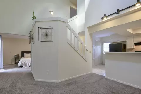 Entry Way - 3440 S Delaware Ave #106, Springfield, MO 65804 photo 1 of 3