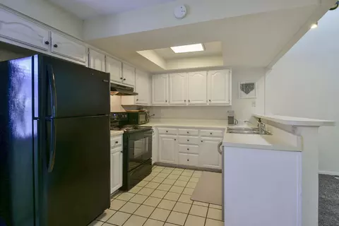 Kitchen - 3440 S Delaware Ave #106, Springfield, MO 65804 photo 1 of 3