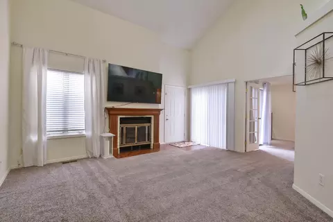 Living - 3440 S Delaware Ave #106, Springfield, MO 65804 photo 6 of 7