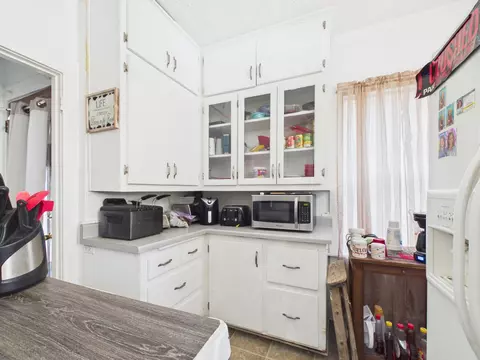 Kitchen - 824 W Main St, Cabool, MO 65689 photo 2 of 2