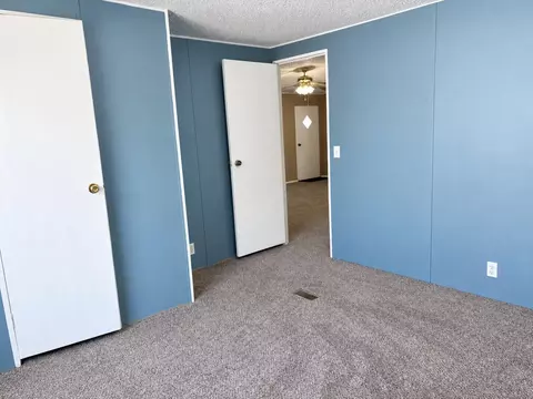 Bedroom - 143 Ella St, Verona, MO 65769 photo 4 of 4