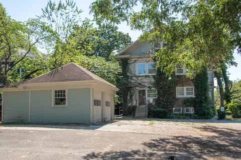 Exterior - 1201 E Walnut St, Springfield, MO 65802 photo 8 of 11