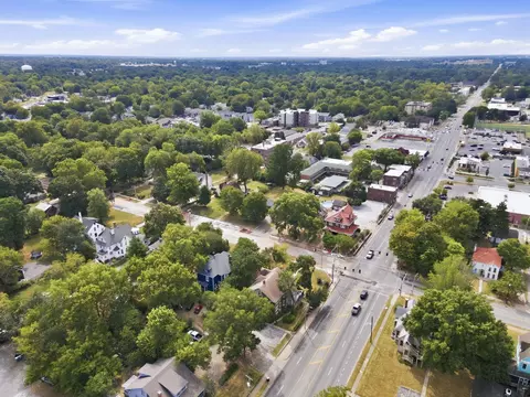 View/Area - 1201 E Walnut St, Springfield, MO 65802 photo 5 of 6