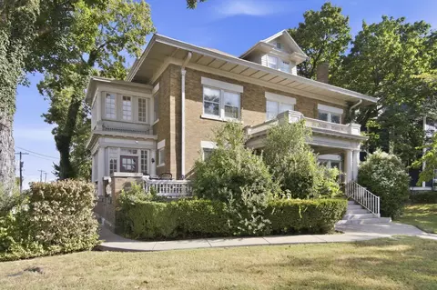 Exterior - 1201 E Walnut St, Springfield, MO 65802 photo 3 of 11