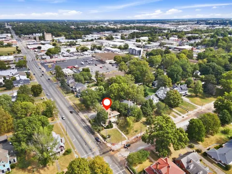 View/Area - 1201 E Walnut St, Springfield, MO 65802 photo 2 of 6