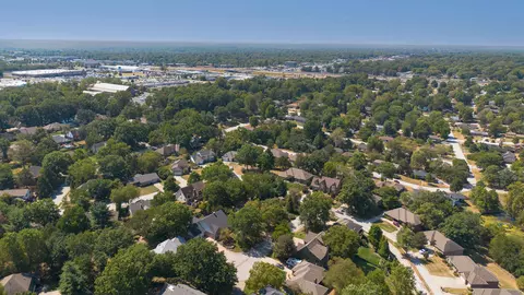 View/Area - 3850 E Country Place Pl, Springfield, MO 65809 photo 5 of 10