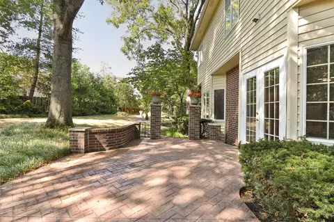 Exterior - 3850 E Country Place Pl, Springfield, MO 65809 photo 7 of 31