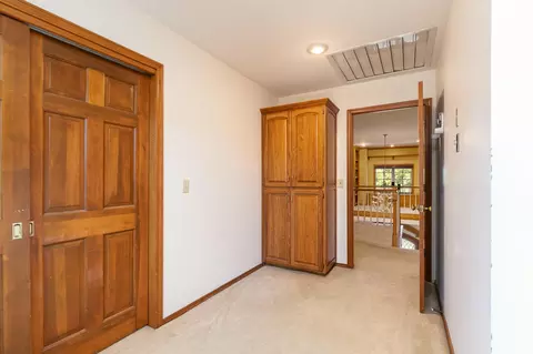 Entry Way - 3850 E Country Place Pl, Springfield, MO 65809 photo 9 of 13