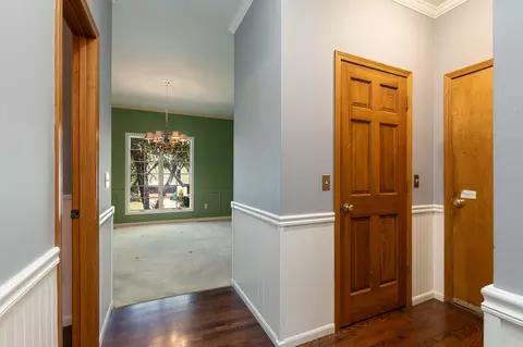 Entry Way - 3850 E Country Place Pl, Springfield, MO 65809 photo 6 of 13