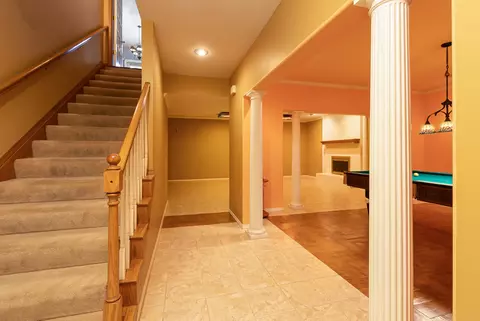 Entry Way - 3850 E Country Place Pl, Springfield, MO 65809 photo 11 of 13