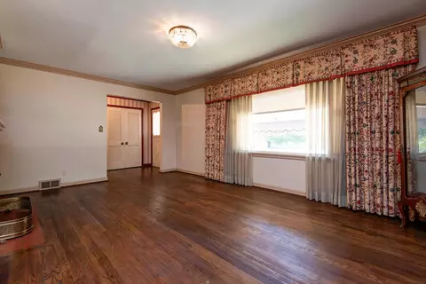 Living - 1530 S Delaware Ave, Springfield, MO 65804 photo 2 of 5