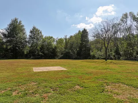 Exterior - 15562 E Kaw Rapids Rd, Nevada, MO 64772 photo 3 of 7