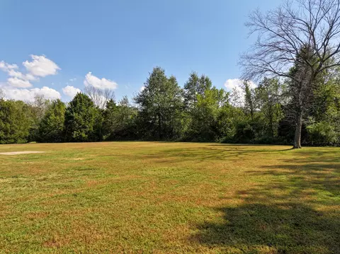 Exterior - 15562 E Kaw Rapids Rd, Nevada, MO 64772 photo 6 of 7