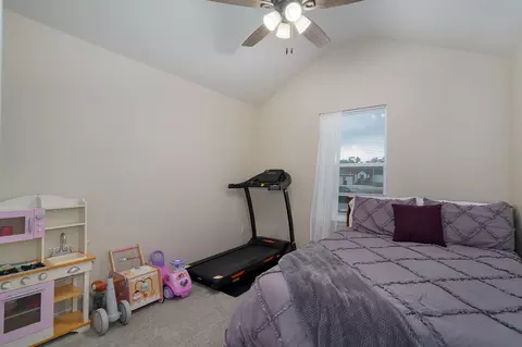 Bedroom - 3363 W Mccanse St, Springfield, MO 65803 photo 3 of 4