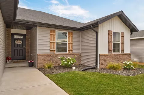 Exterior - 3363 W Mccanse St, Springfield, MO 65803 photo 3 of 8
