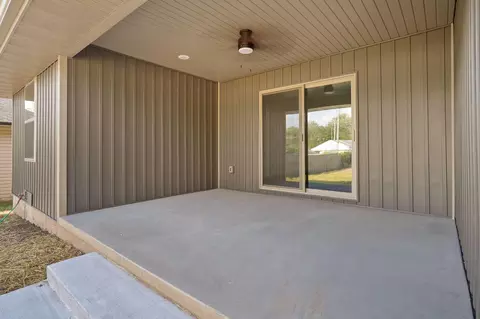 Exterior - 746 N Brown Ave, Springfield, MO 65802 photo 4 of 4