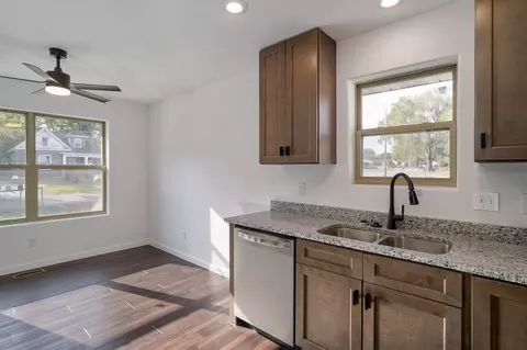 Kitchen - 746 N Brown Ave, Springfield, MO 65802 photo 2 of 2