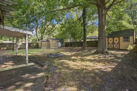 Exterior - 3012 W Countryside Dr, Springfield, MO 65807 photo 8 of 8
