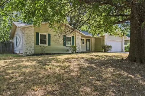 Exterior - 3012 W Countryside Dr, Springfield, MO 65807 photo 3 of 8