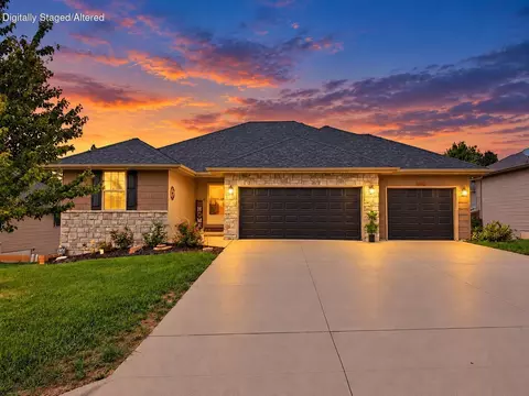 Exterior - 1807 E Costa Mesa Ct, Ozark, MO 65721 photo 2 of 10