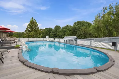 Exterior - 1807 E Costa Mesa Ct, Ozark, MO 65721 photo 5 of 10