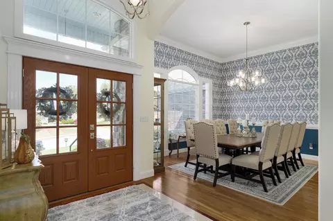 Entry Way - 4294 E Berkeley St, Springfield, MO 65809 photo 4 of 4