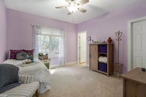 Bedroom - 4294 E Berkeley St, Springfield, MO 65809 photo 5 of 6