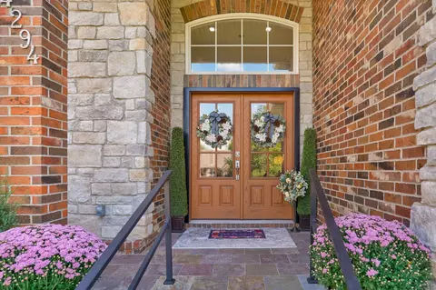 Entry Way - 4294 E Berkeley St, Springfield, MO 65809 photo 1 of 4