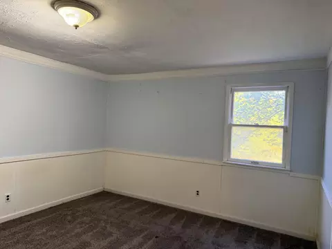 Bedroom - 310 E 4th St, Mountain View, MO 65548 photo 8 of 8