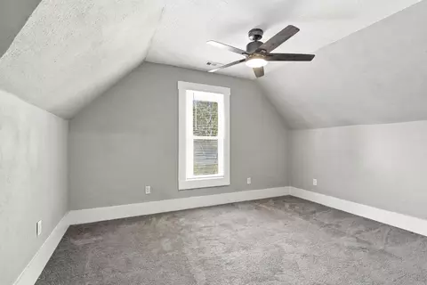Bedroom - 107 N Public Ave, Clever, MO 65631 photo 6 of 8