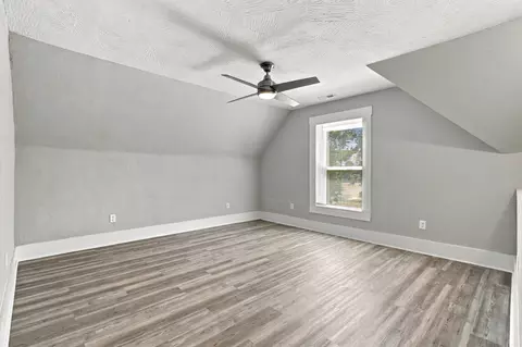 Bedroom - 107 N Public Ave, Clever, MO 65631 photo 4 of 8
