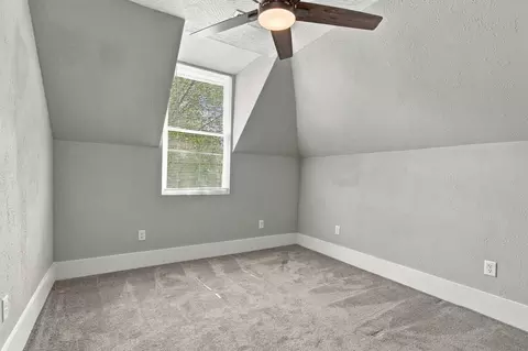 Bedroom - 107 N Public Ave, Clever, MO 65631 photo 7 of 8
