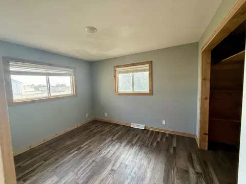 Bedroom - 605 State Highway 76, Exeter, MO 65647 photo 3 of 4