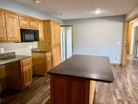 Kitchen - 605 State Highway 76, Exeter, MO 65647 photo 2 of 5