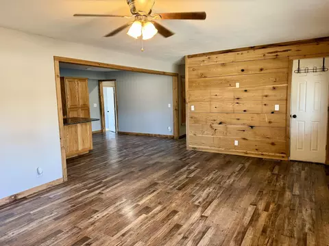 Living - 605 State Highway 76, Exeter, MO 65647 photo 3 of 4