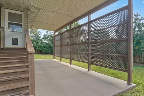 Exterior - 736 N Allison St, Nixa, MO 65714 photo 7 of 14