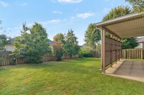 Exterior - 736 N Allison St, Nixa, MO 65714 photo 11 of 14