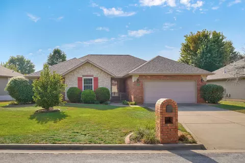 Exterior - 736 N Allison St, Nixa, MO 65714 photo 13 of 14