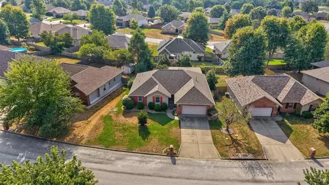 View/Area - 736 N Allison St, Nixa, MO 65714 photo 1 of 2