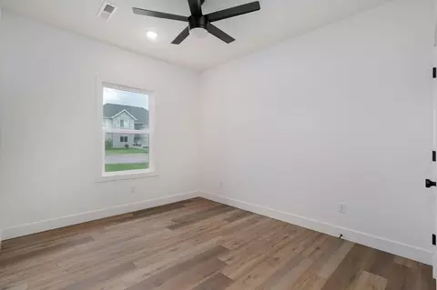 Bedroom - 3045 E Heritage St, Republic, MO 65738 photo 4 of 5