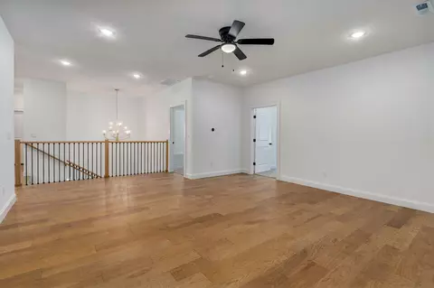 Living - 5072 E Ferdinand Ct, Springfield, MO 65802 photo 6 of 6