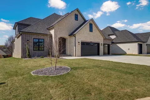 Exterior - 5072 E Ferdinand Ct, Springfield, MO 65802 photo 3 of 11
