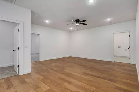 Bedroom - 5072 E Ferdinand Ct, Springfield, MO 65802 photo 1 of 5
