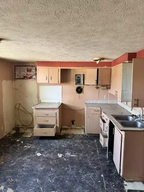 2326 N Jefferson Ave, Springfield, MO 65803 photo 2