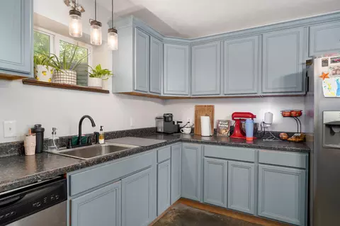 Kitchen - 3127 State Highway A, Crane, MO 65633 photo 2 of 3